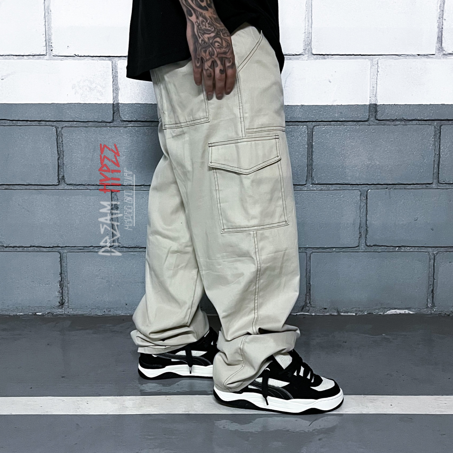 Calça Cargo Bege Contrast