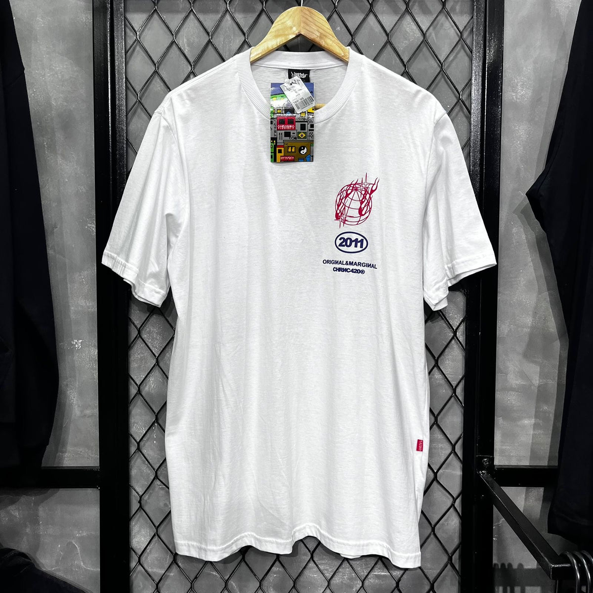 CAMISETA CHRONIC