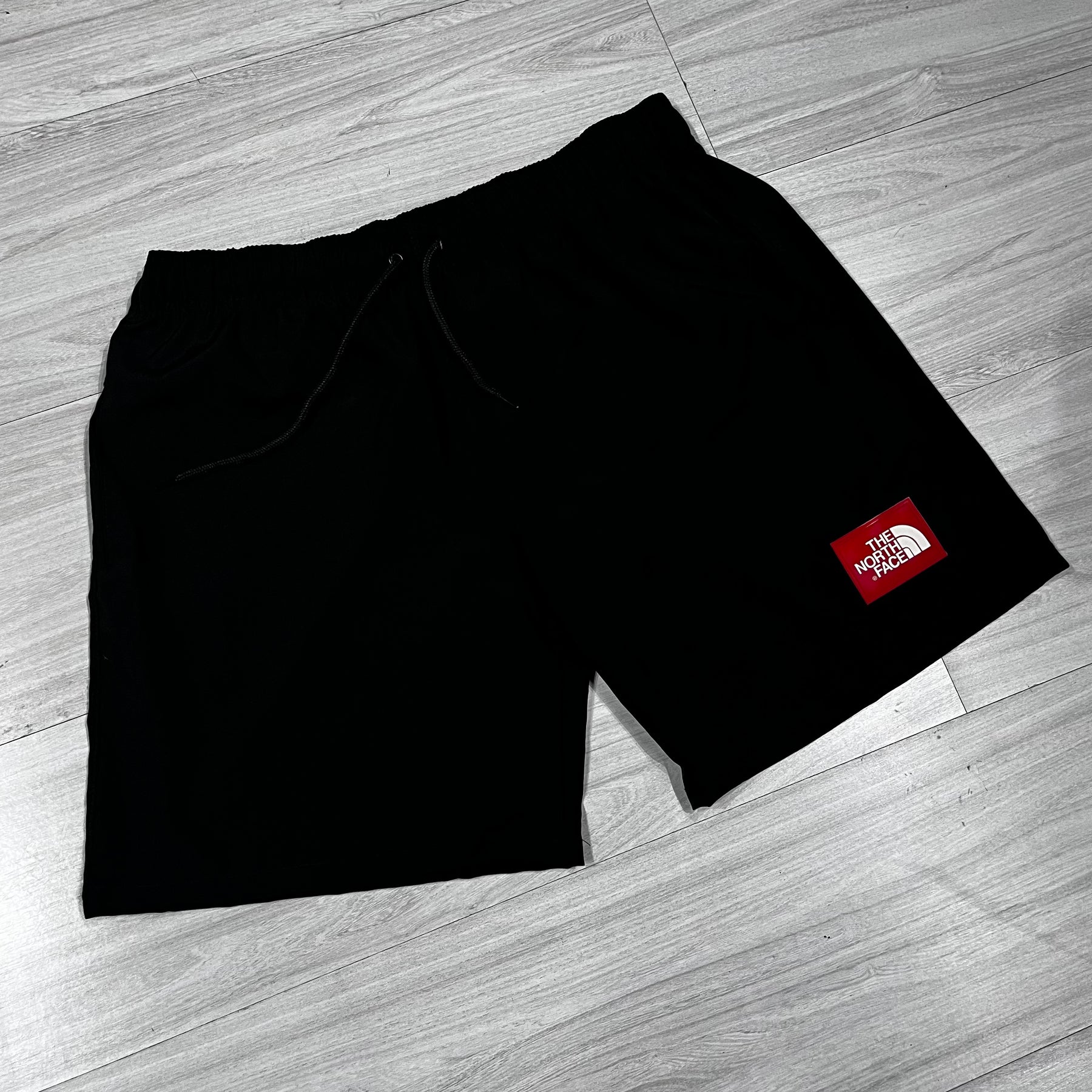 BERMUDA TNF