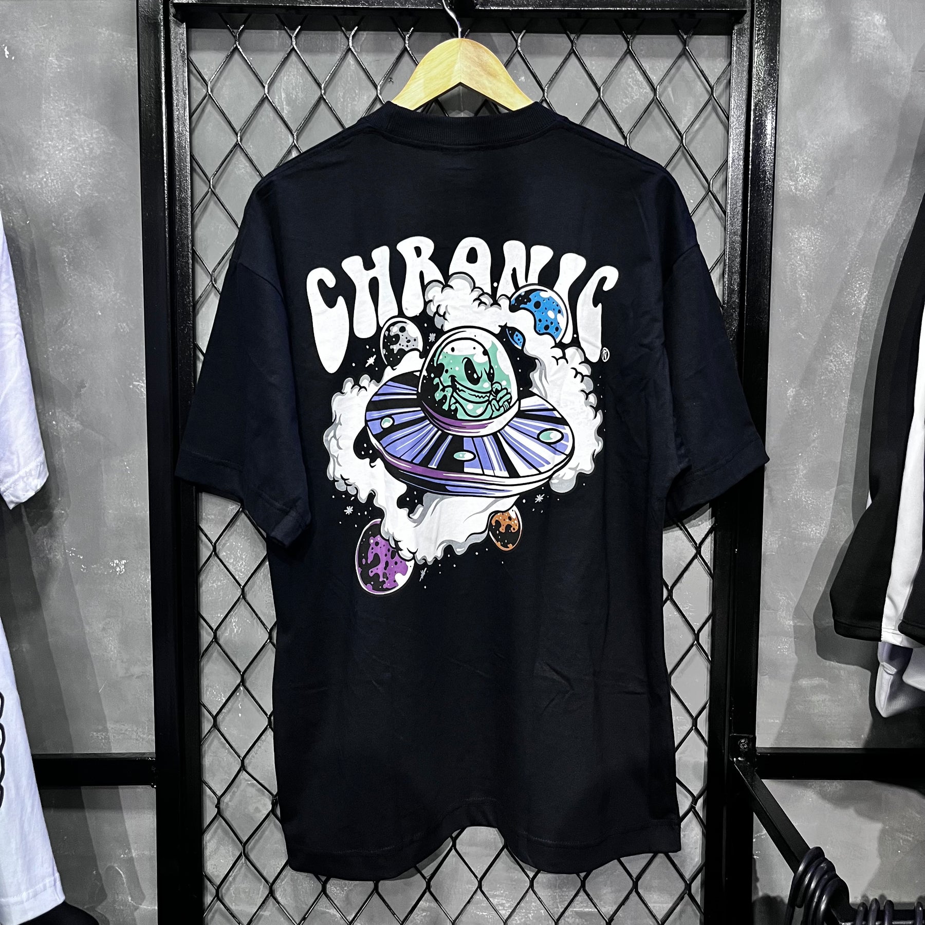CAMISETA CHRONIC