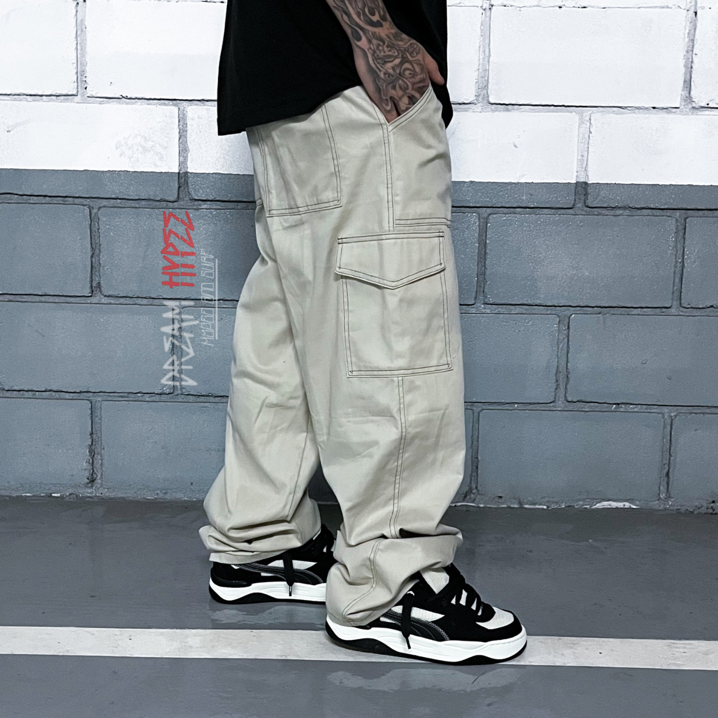 Calça Cargo Bege Contrast