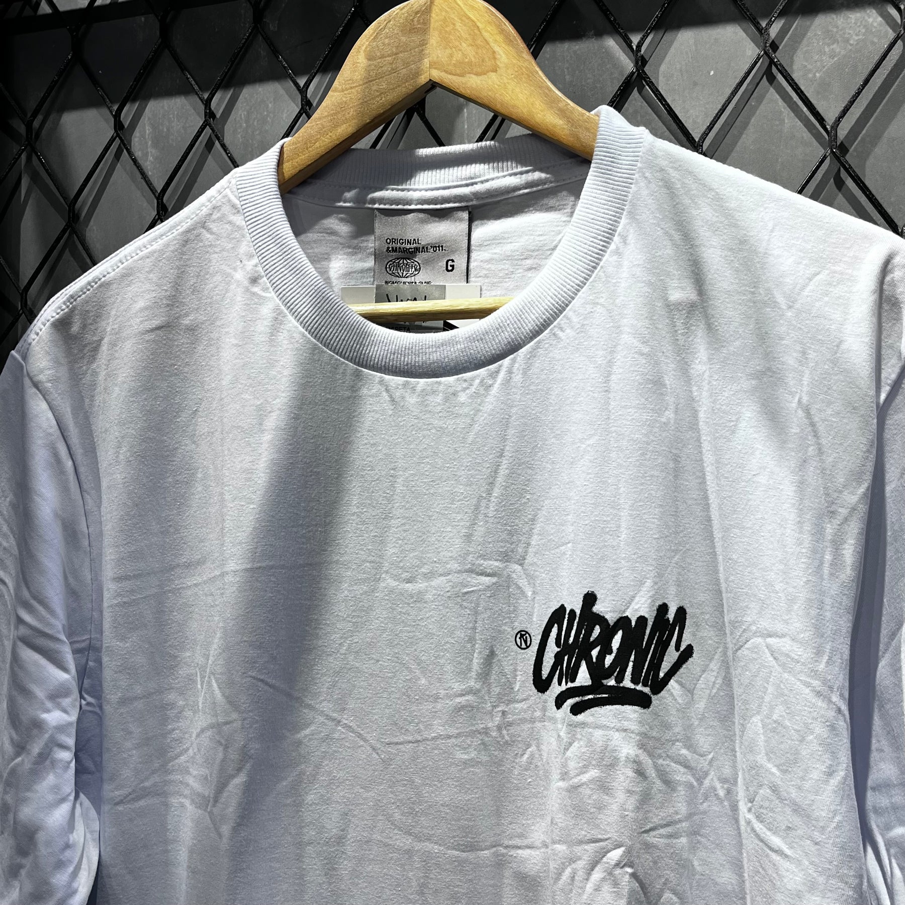 CAMISETA CHRONIC