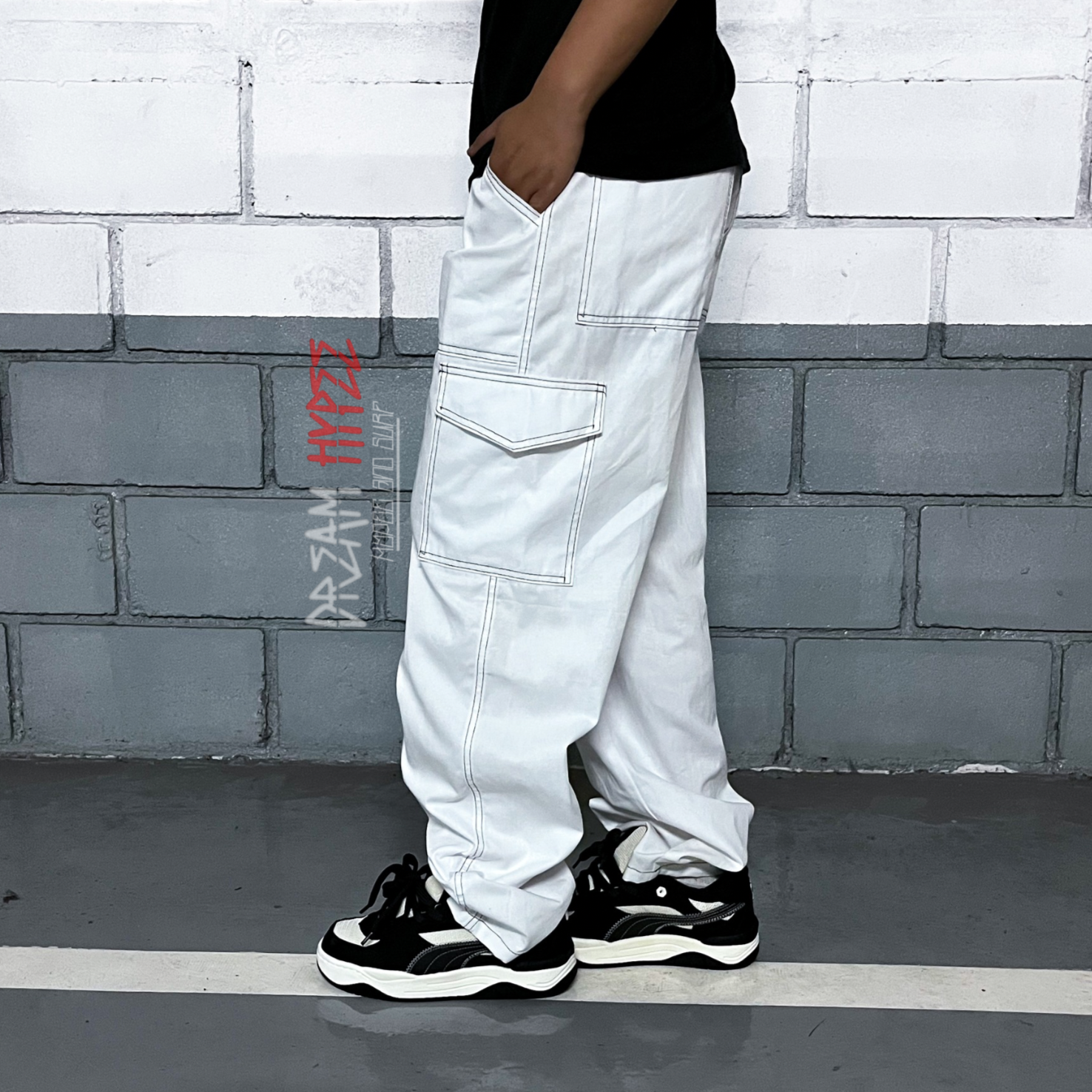 Calça Cargo Branca Contrast