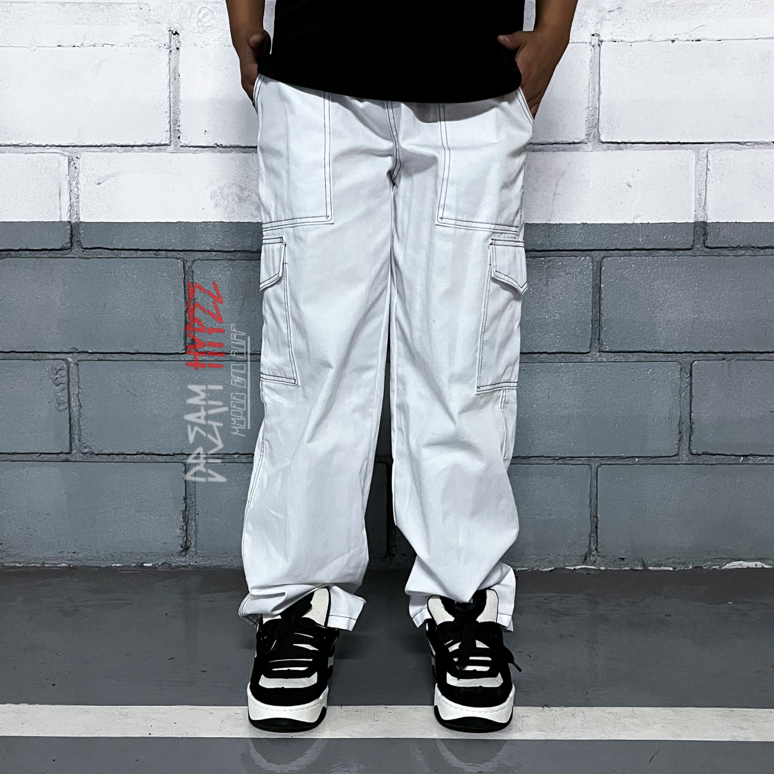 Calça Cargo Branca Contrast