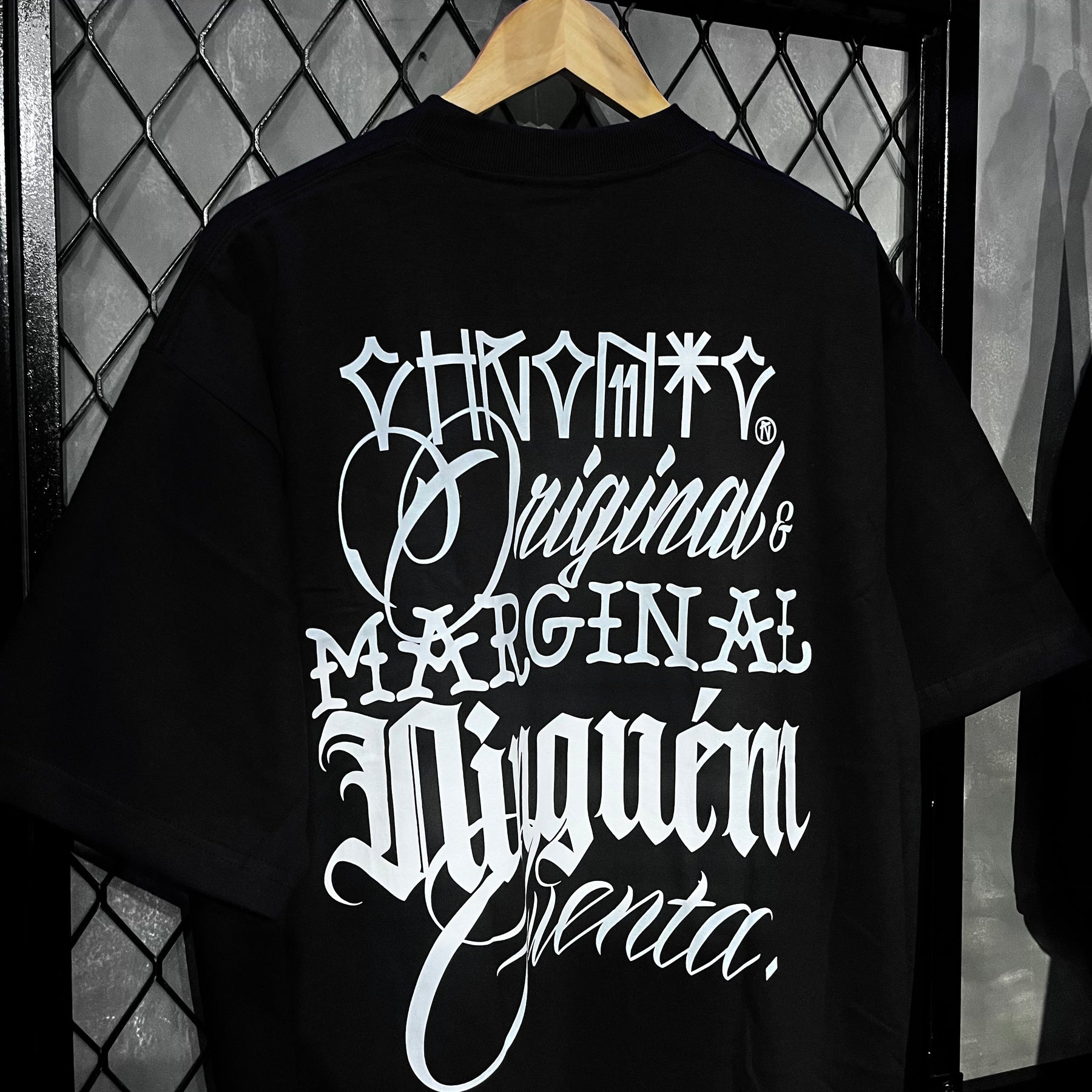 CAMISETA CHRONIC