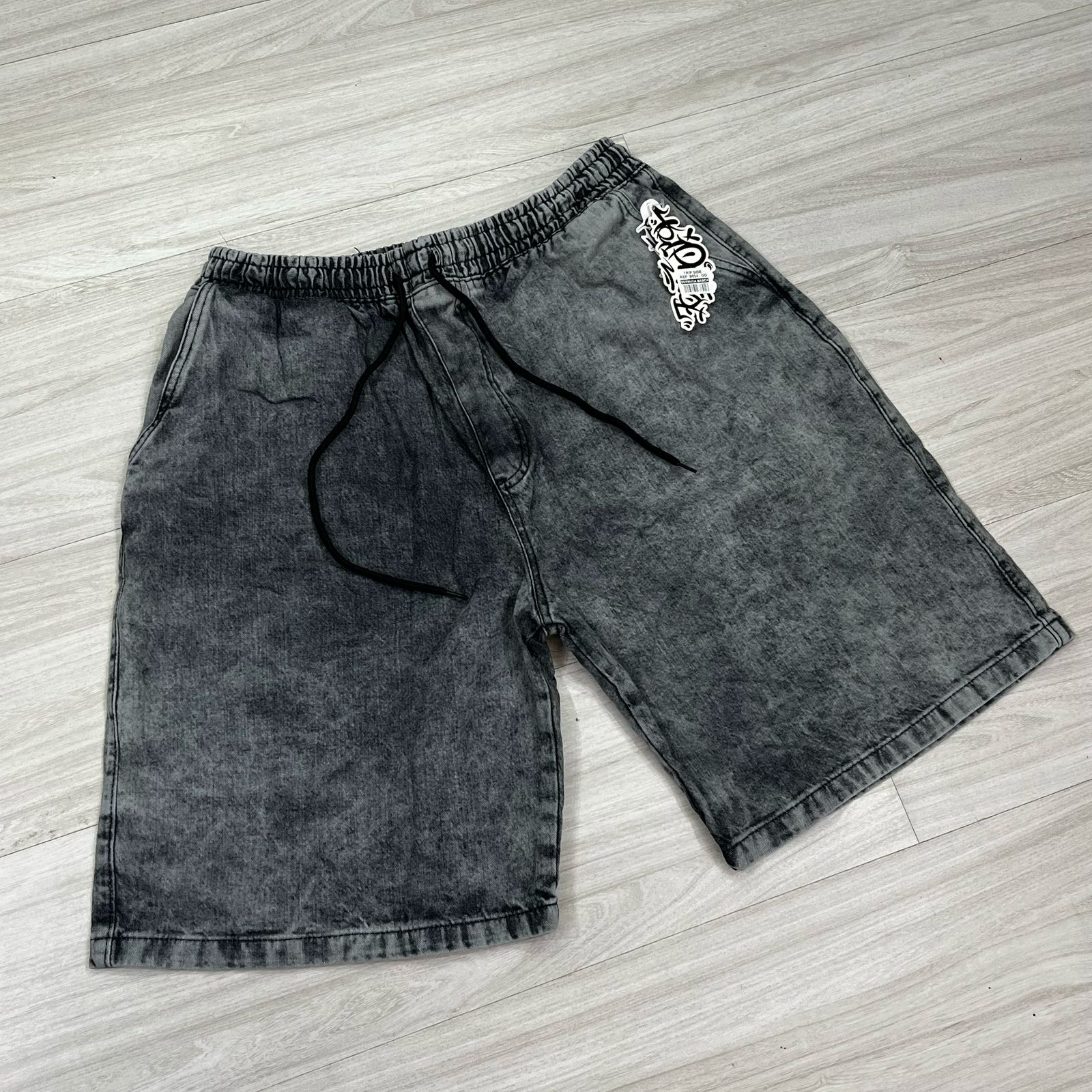 Bermuda Jeans Trip Side