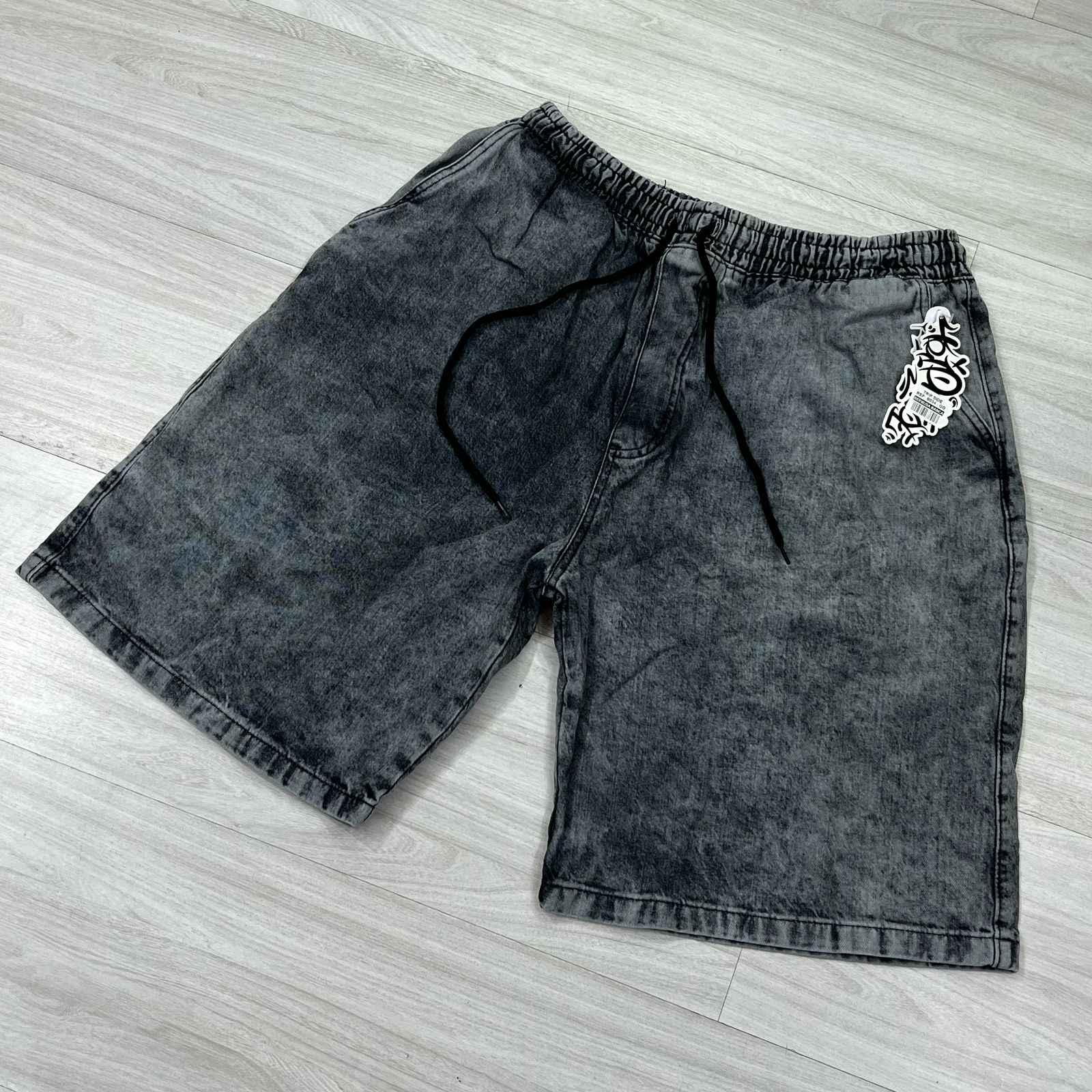 Bermuda Jeans Trip Side