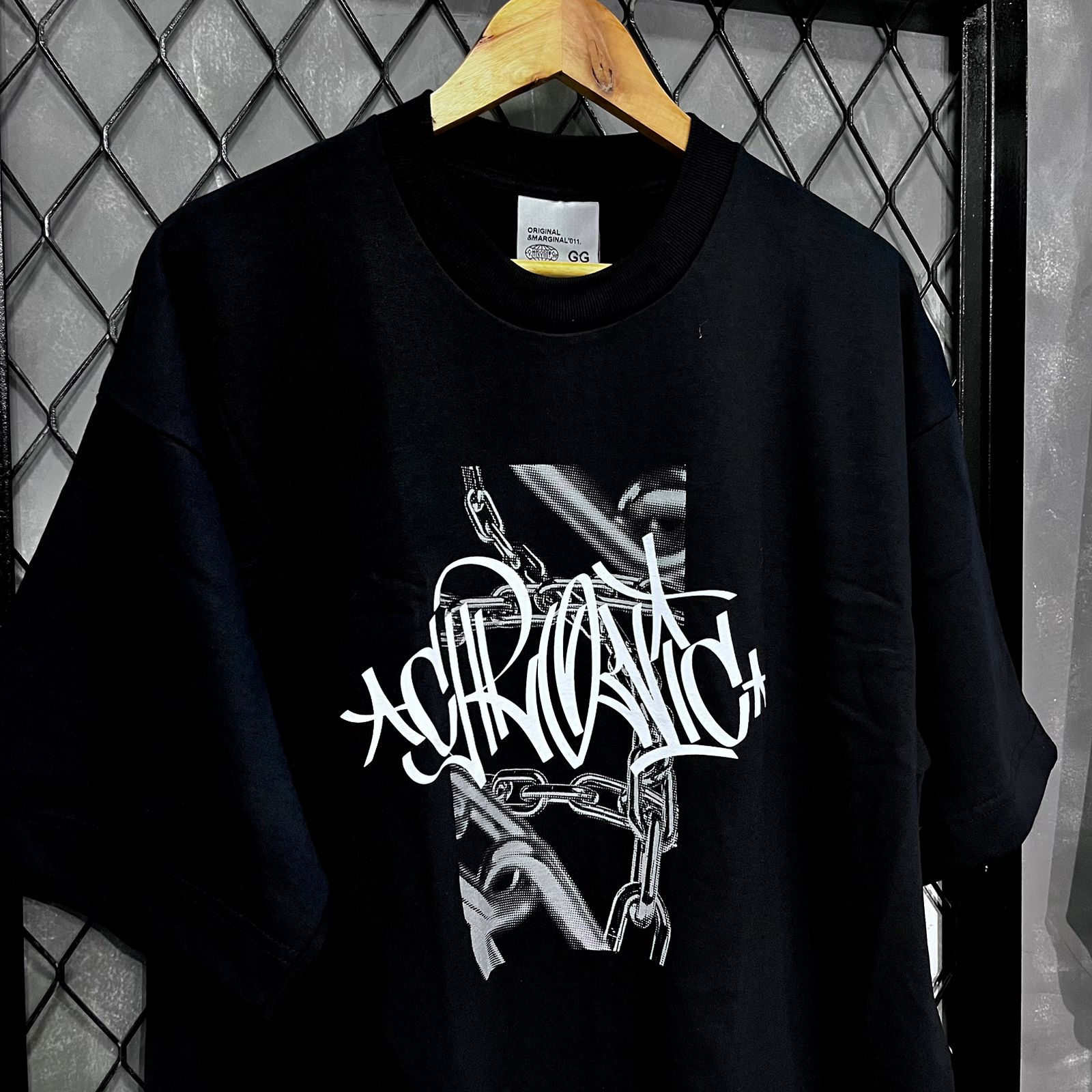 CAMISETA CHRONIC