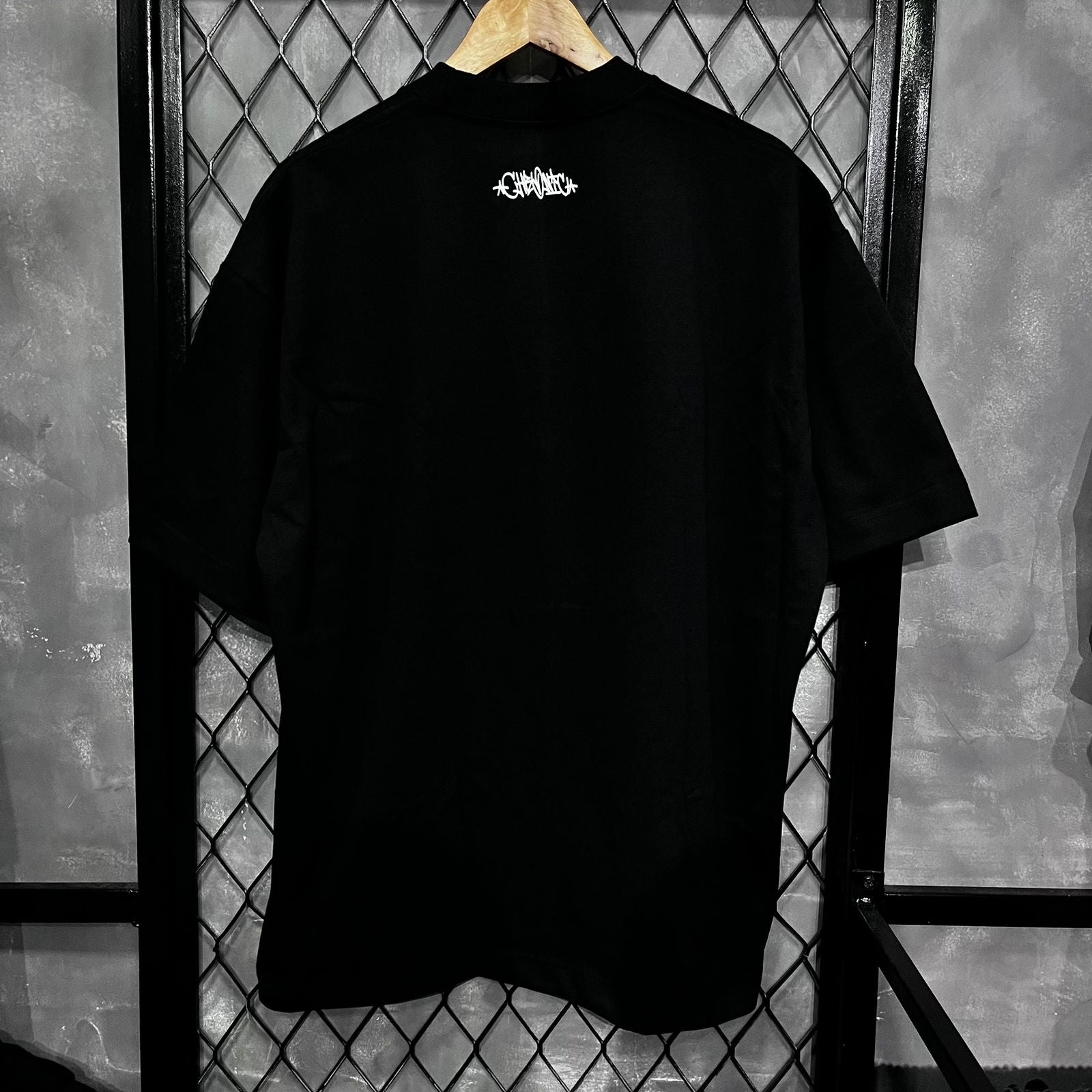 CAMISETA CHRONIC