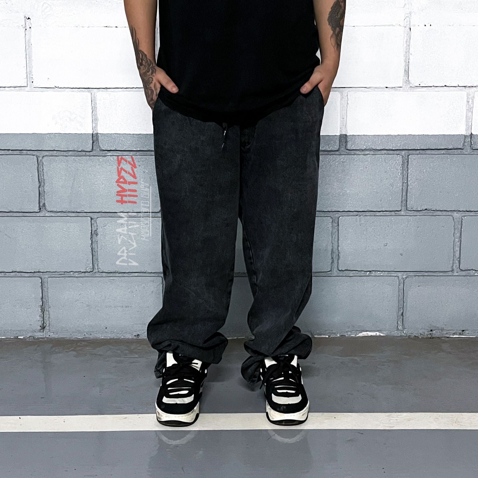 Calça Balão Jeans Marmorizada Black
