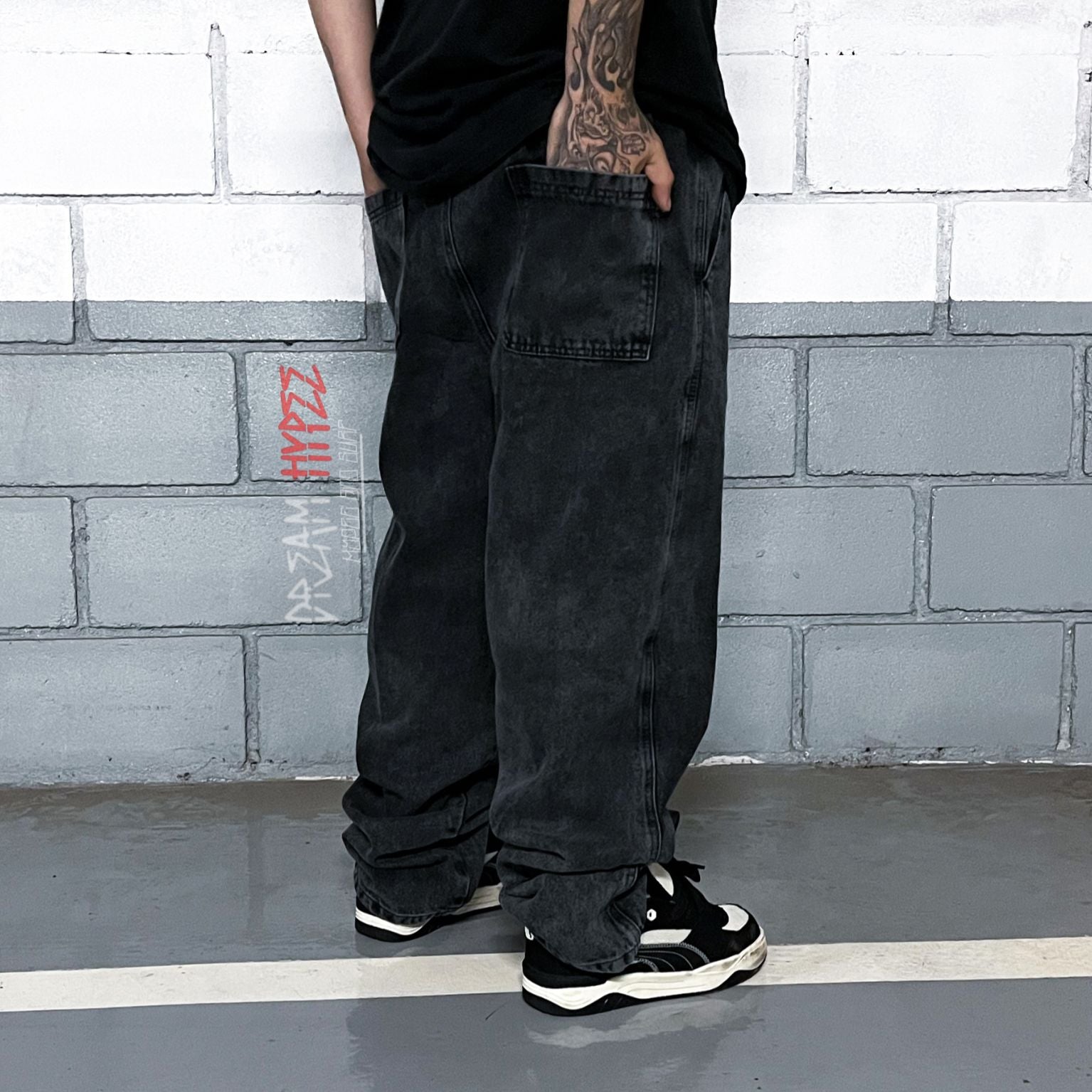 Calça Balão Jeans Marmorizada Black
