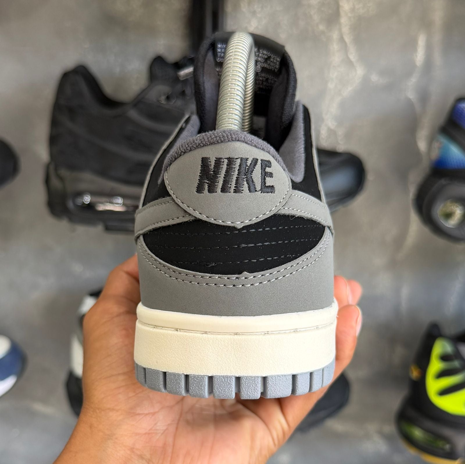 DUNK