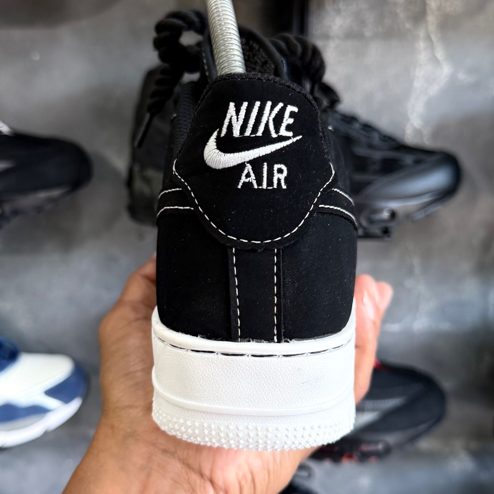 AF1
