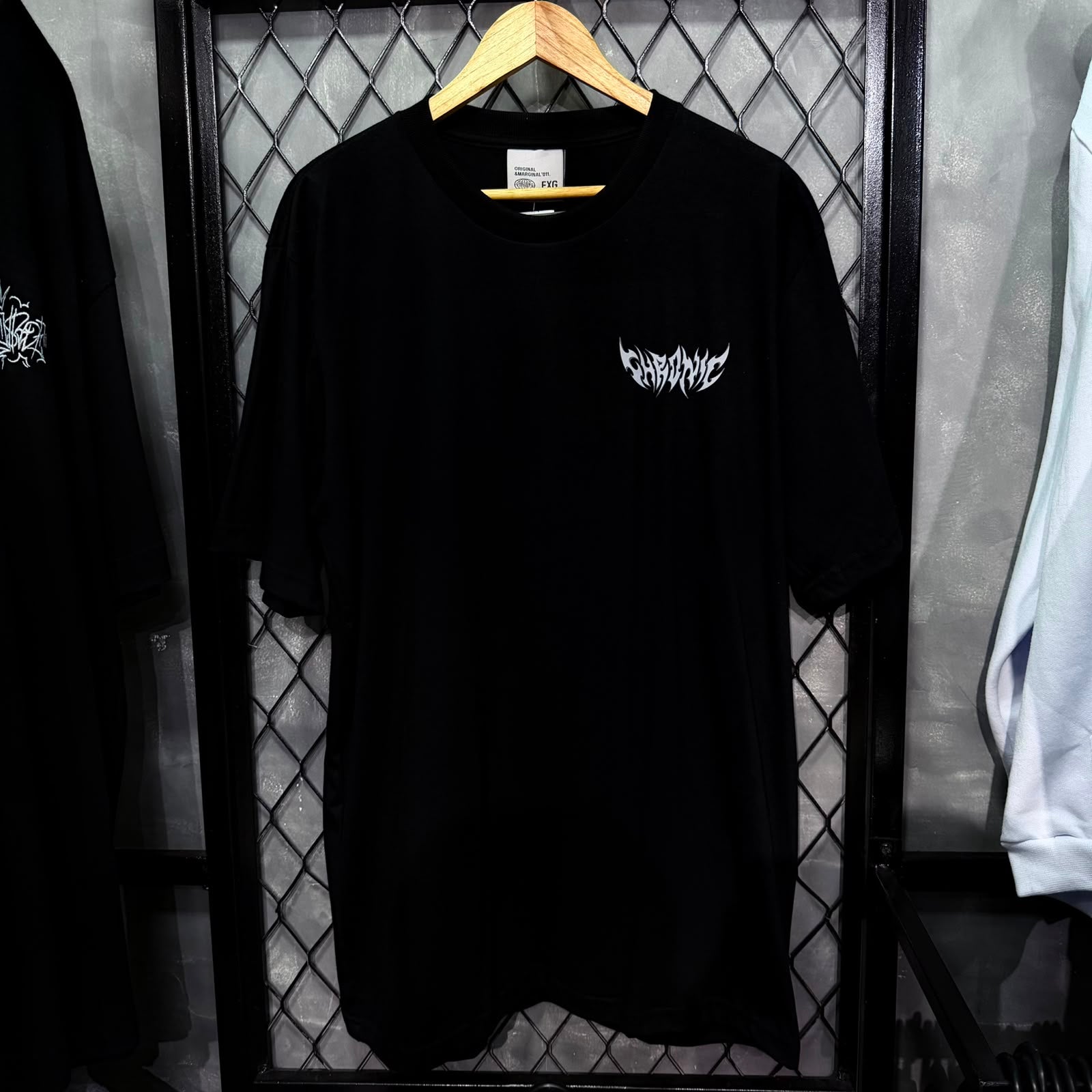 CAMISETA CHRONIC