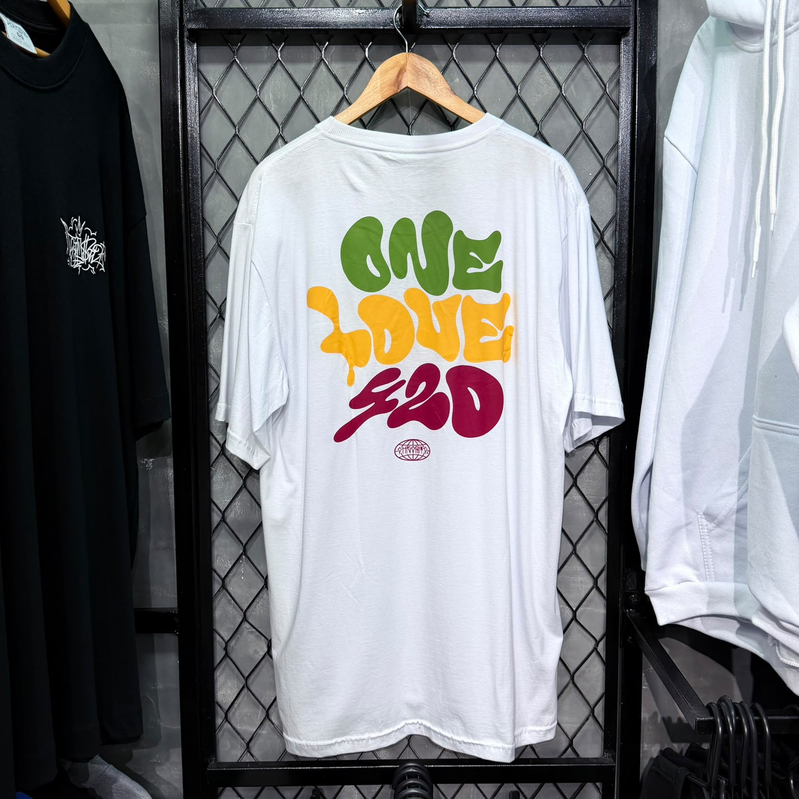 CAMISETA CHRONIC