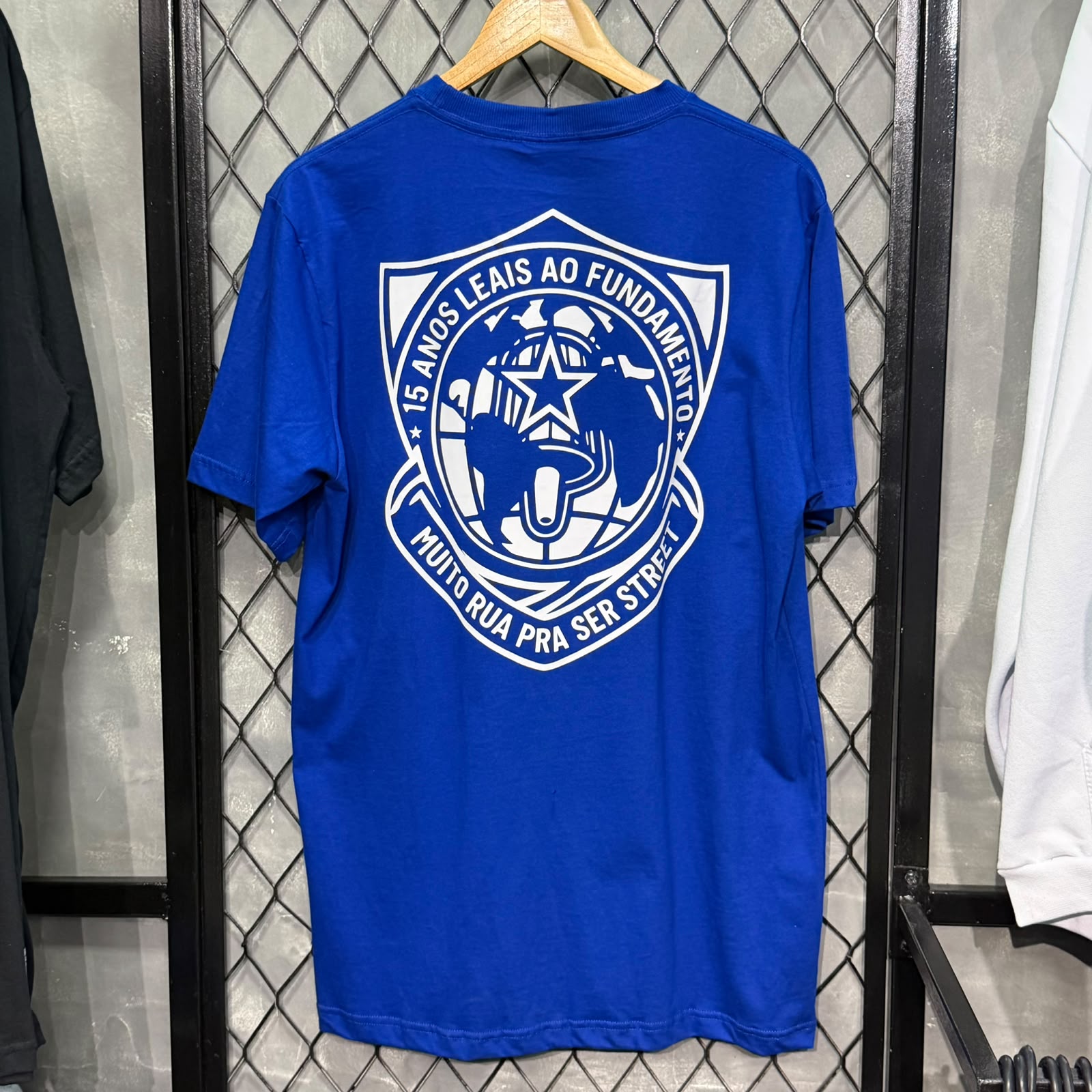 CAMISETA CHRONIC