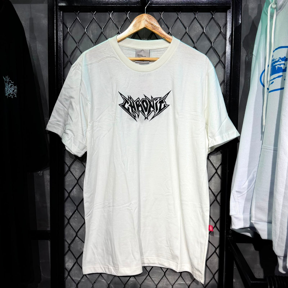 CAMISETA CHRONIC
