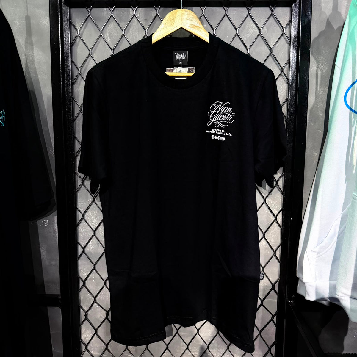 CAMISETA CHRONIC