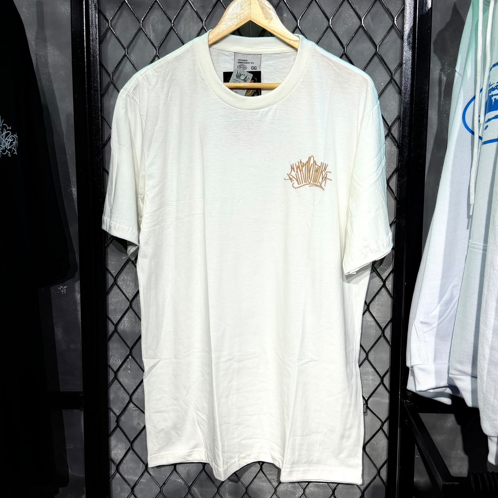 CAMISETA CHRONIC