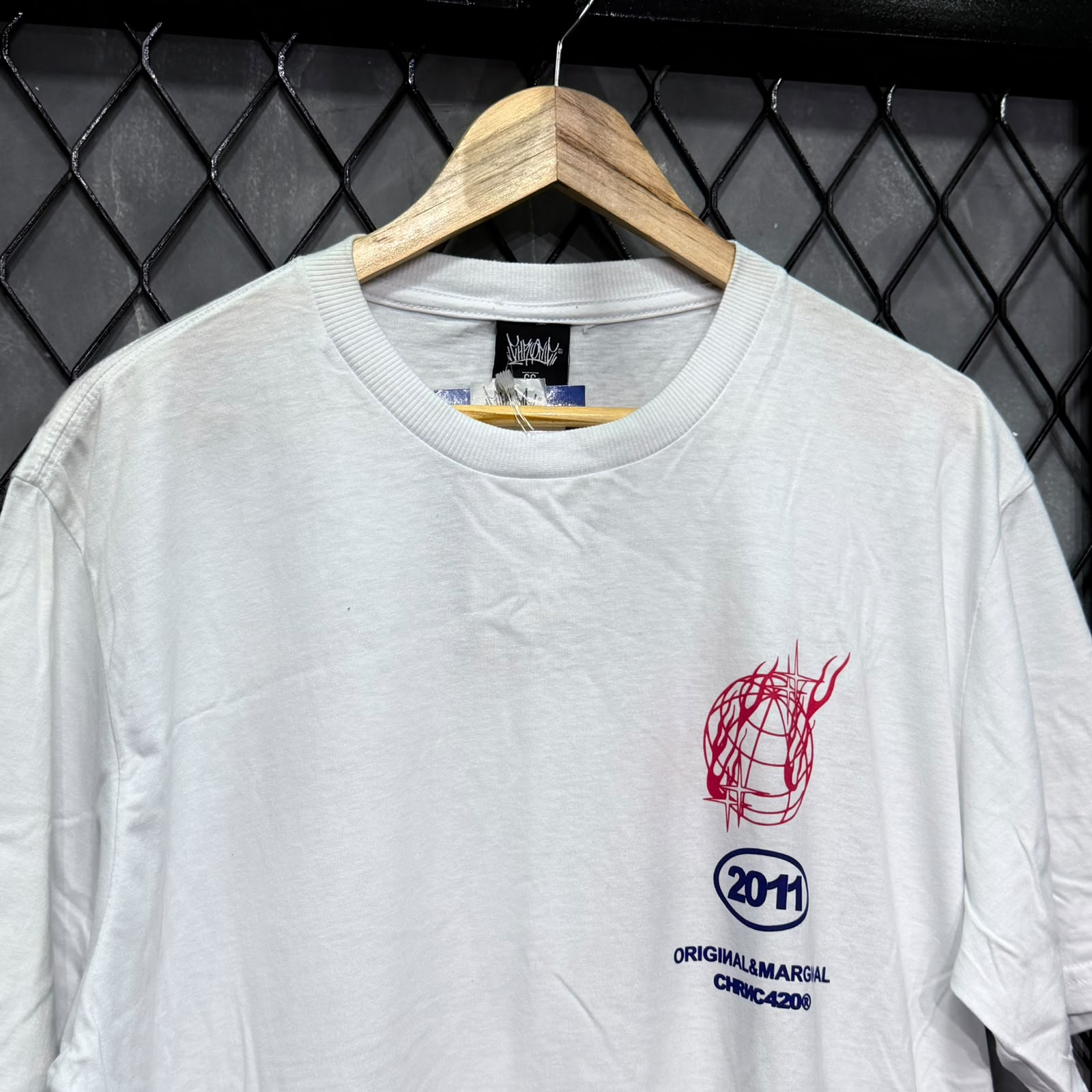 CAMISETA CHRONIC