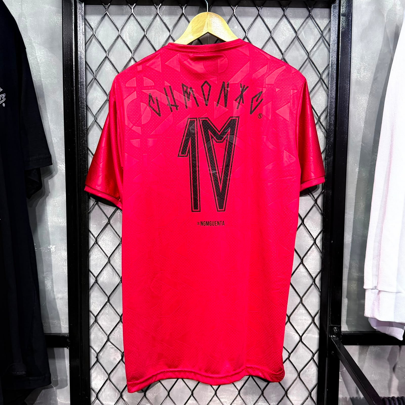 CAMISETA CHRONIC