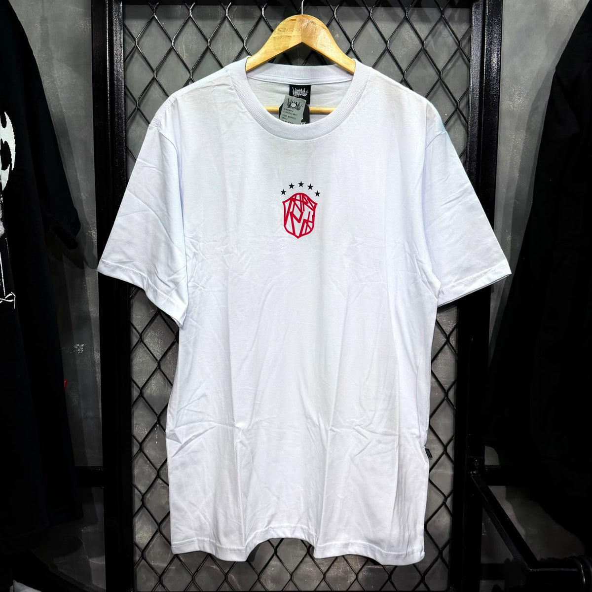CAMISETA CHRONIC