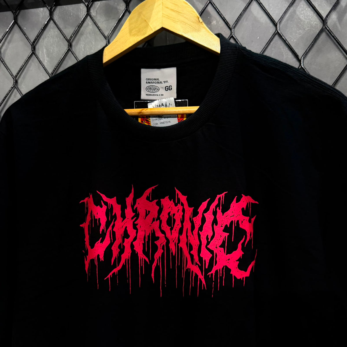 CAMISETA CHRONIC