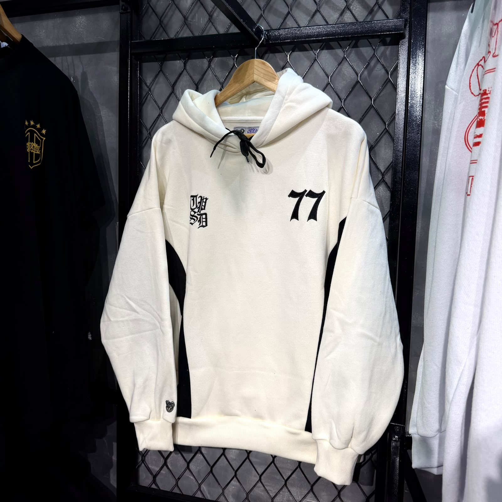 MOLETOM TRIP SIDE
