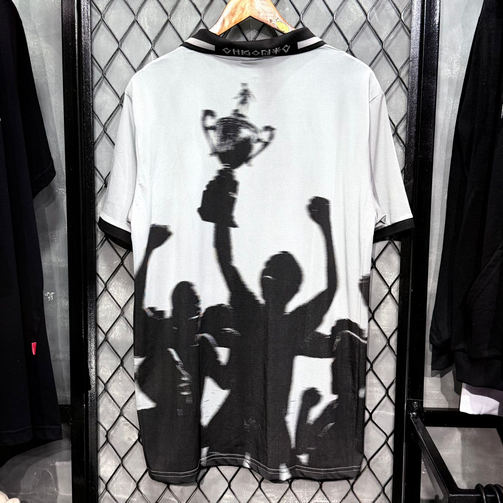 CAMISETA CHRONIC