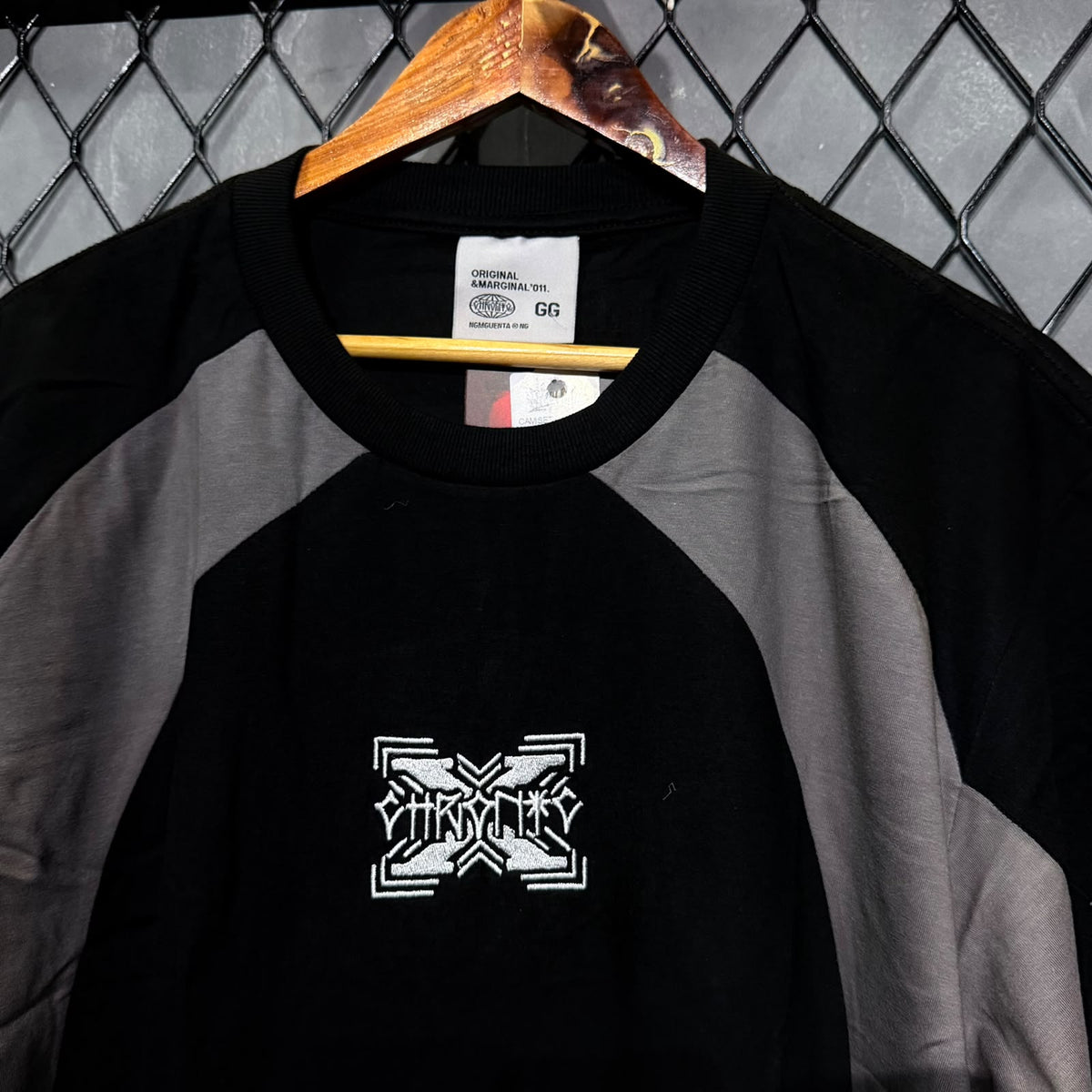 CAMISETA CHRONIC