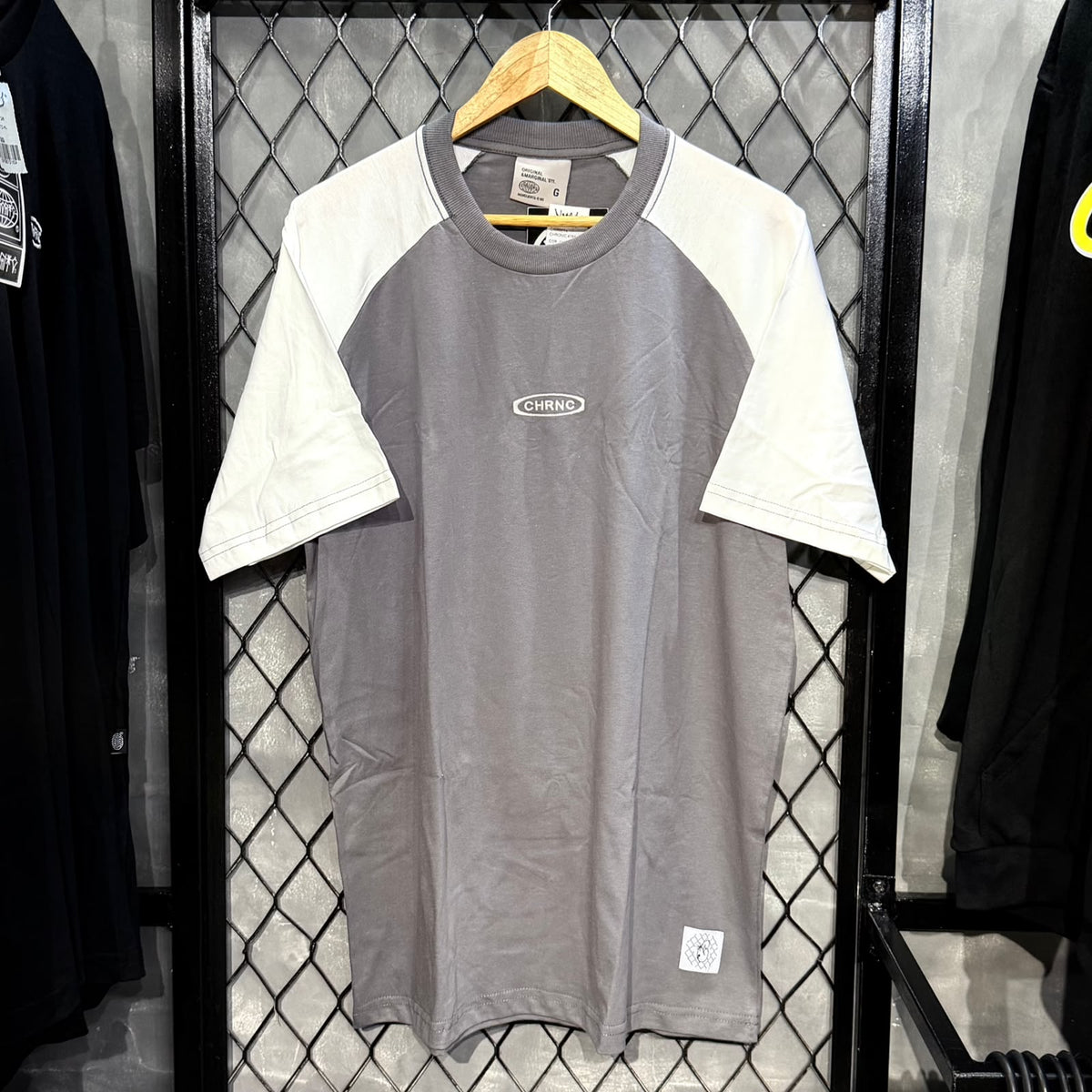 CAMISETA CHRONIC