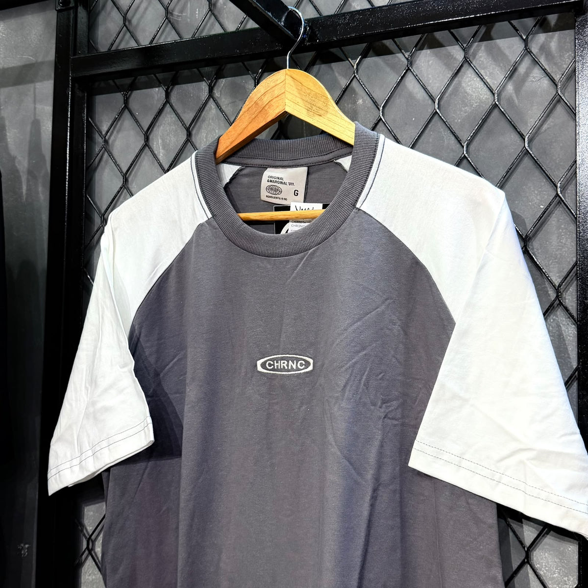 CAMISETA CHRONIC