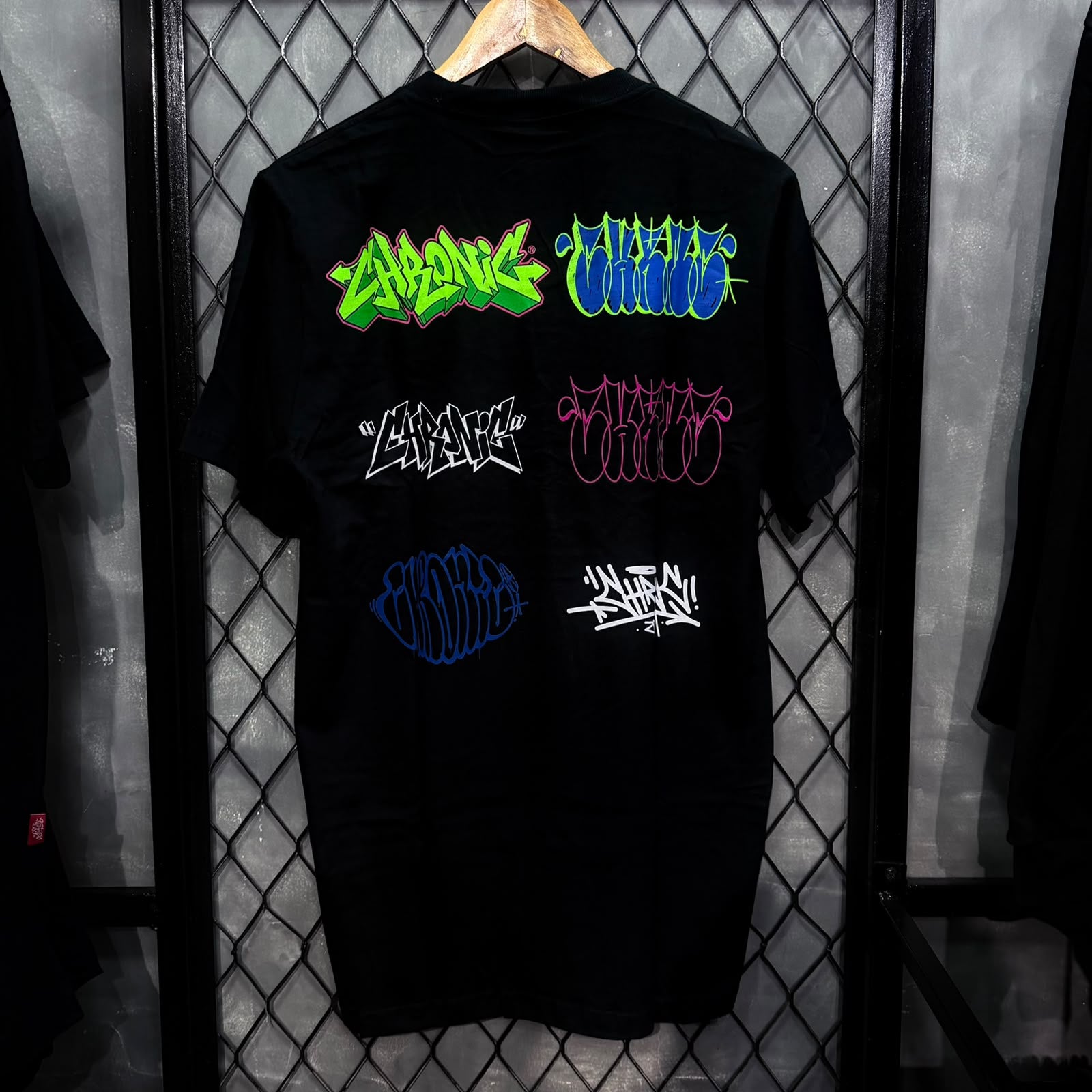 CAMISETA CHRONIC