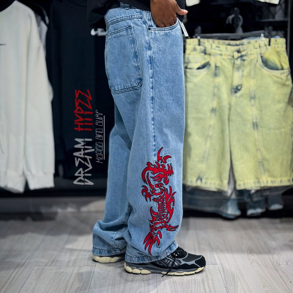 Calça Reta Red Flames DMC