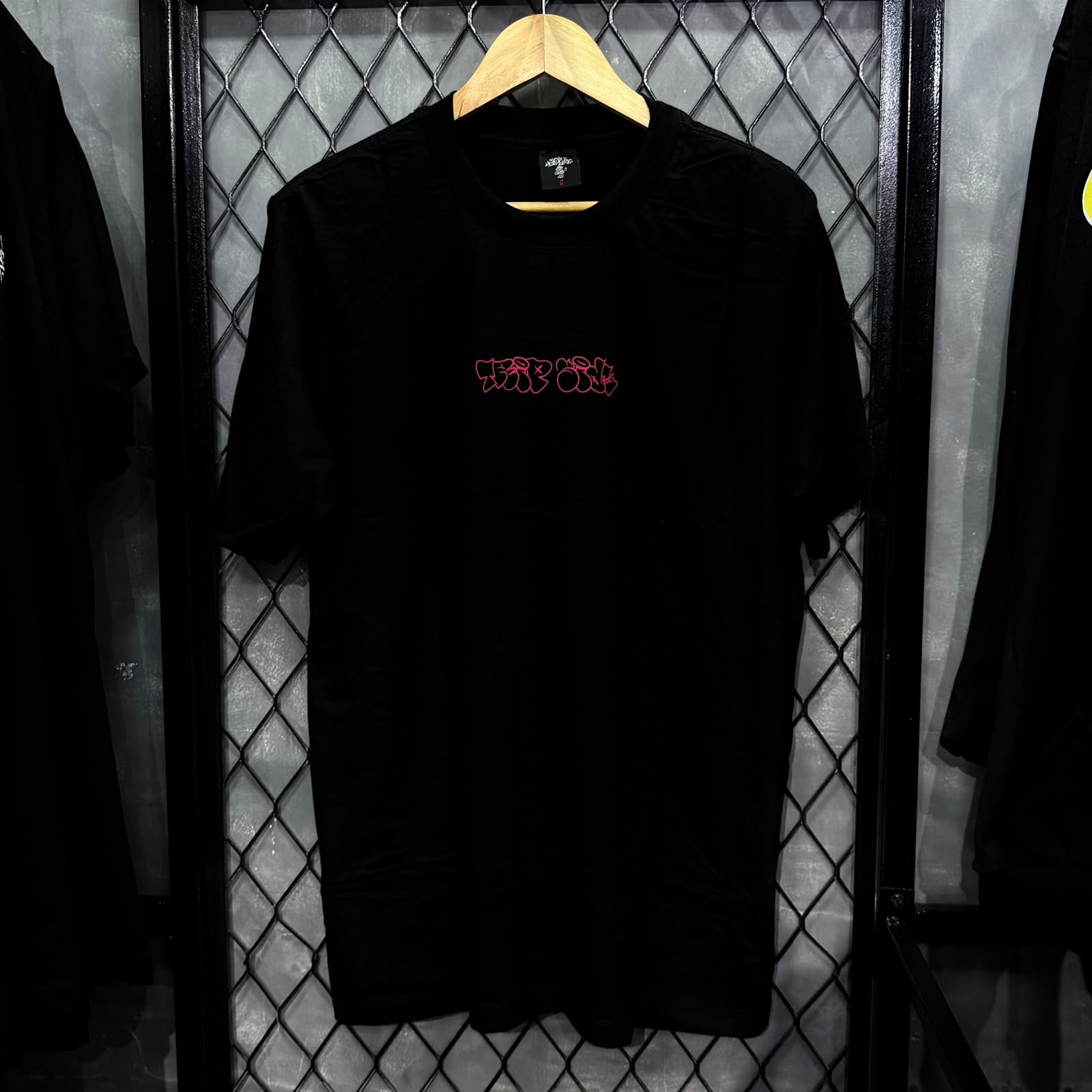 CAMISETA CHRONIC