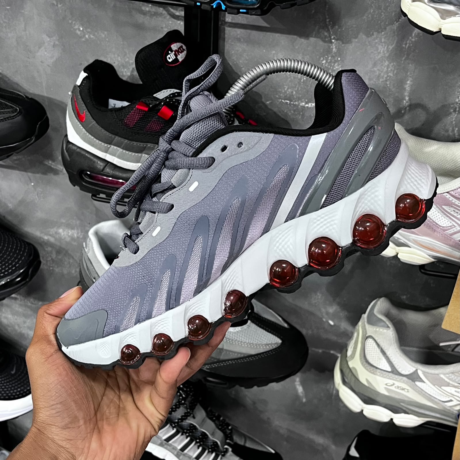 AIR MAX DN8