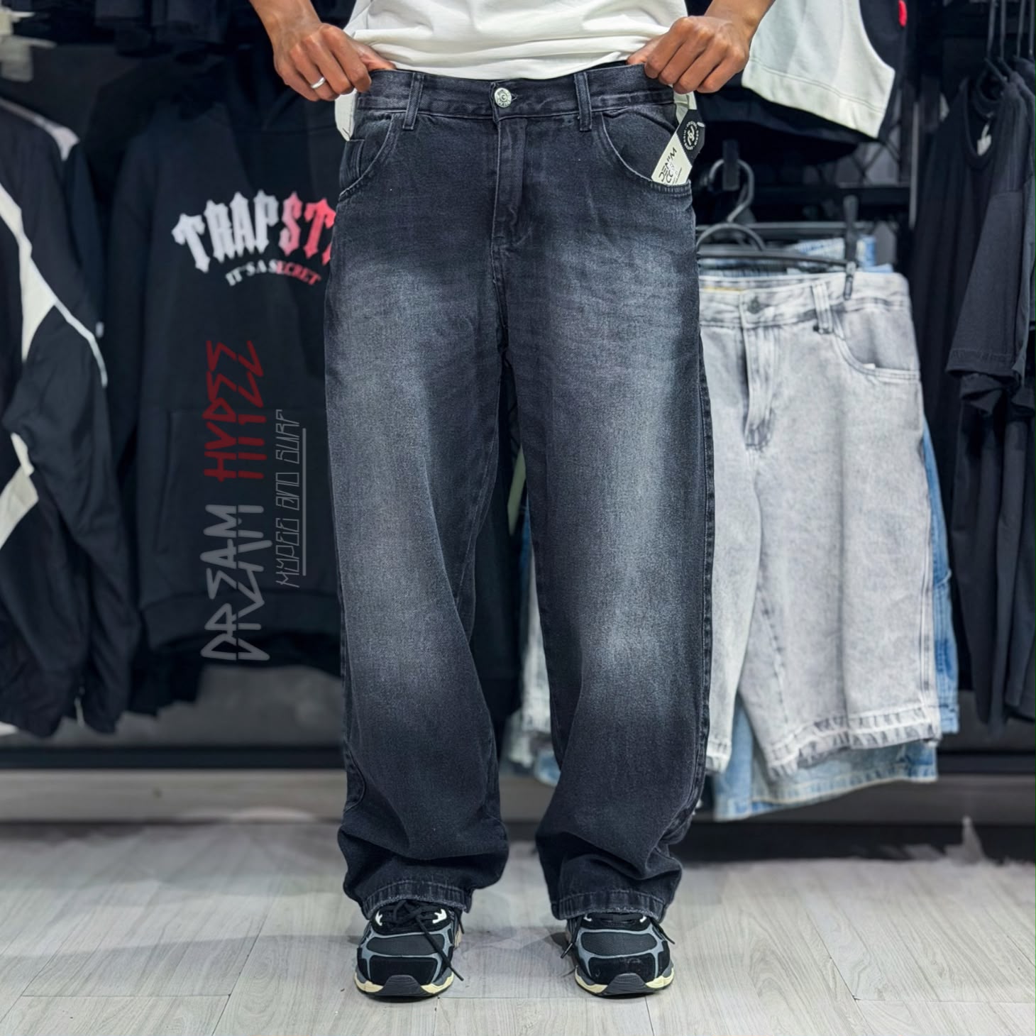Calça Baggy Preta Estonada DMC
