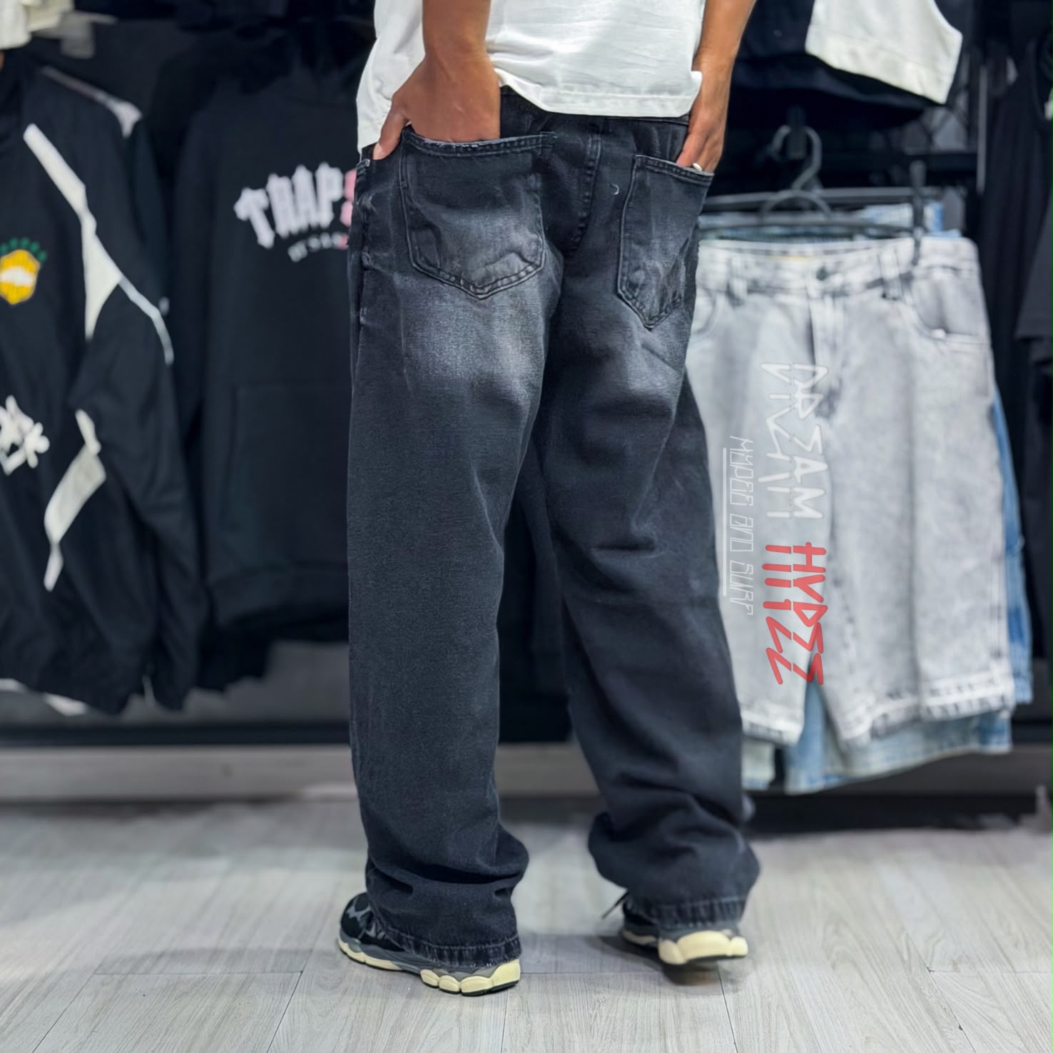 Calça Baggy Preta Estonada DMC