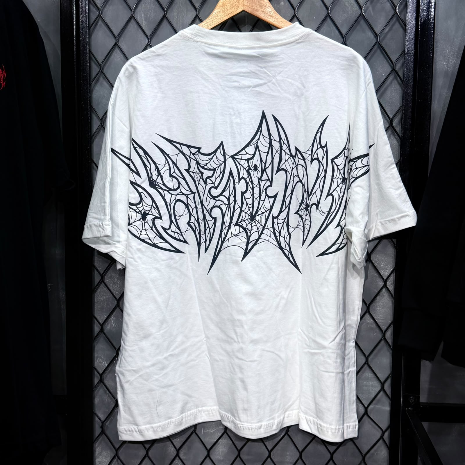 CAMISETA CHRONIC