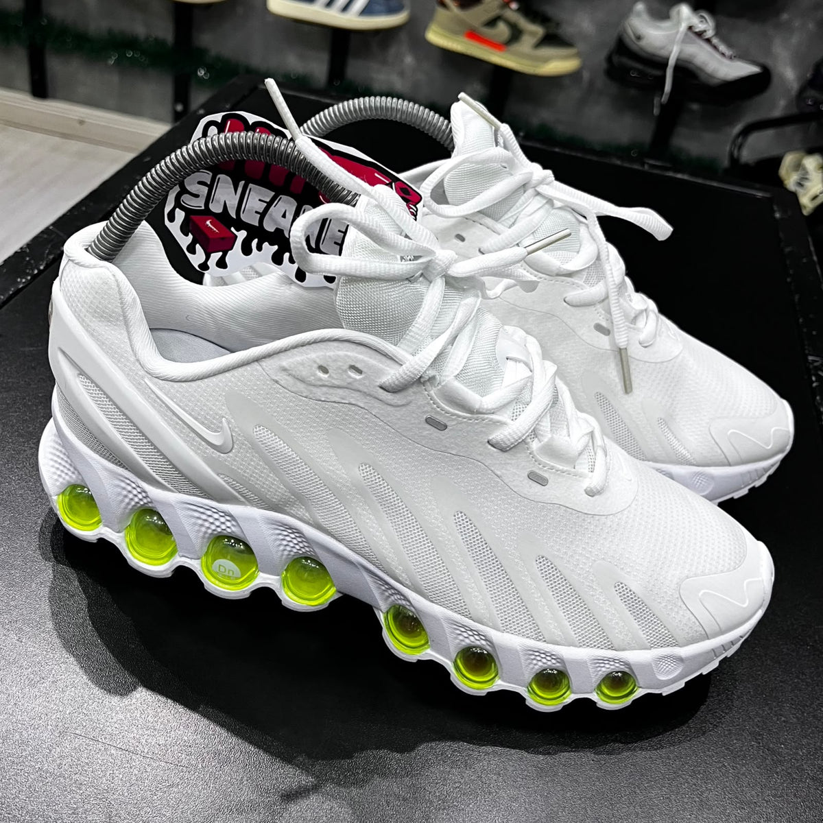 AIR MAX DN8