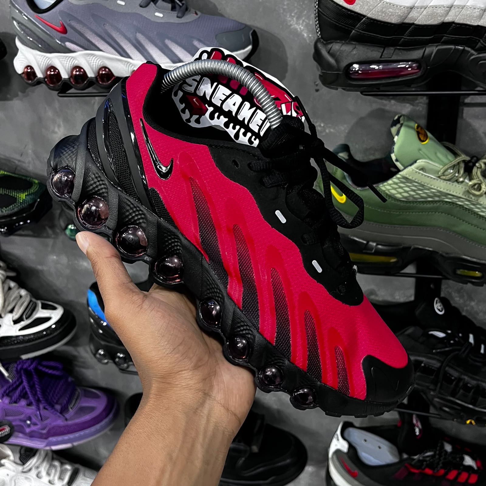 AIR MAX DN8