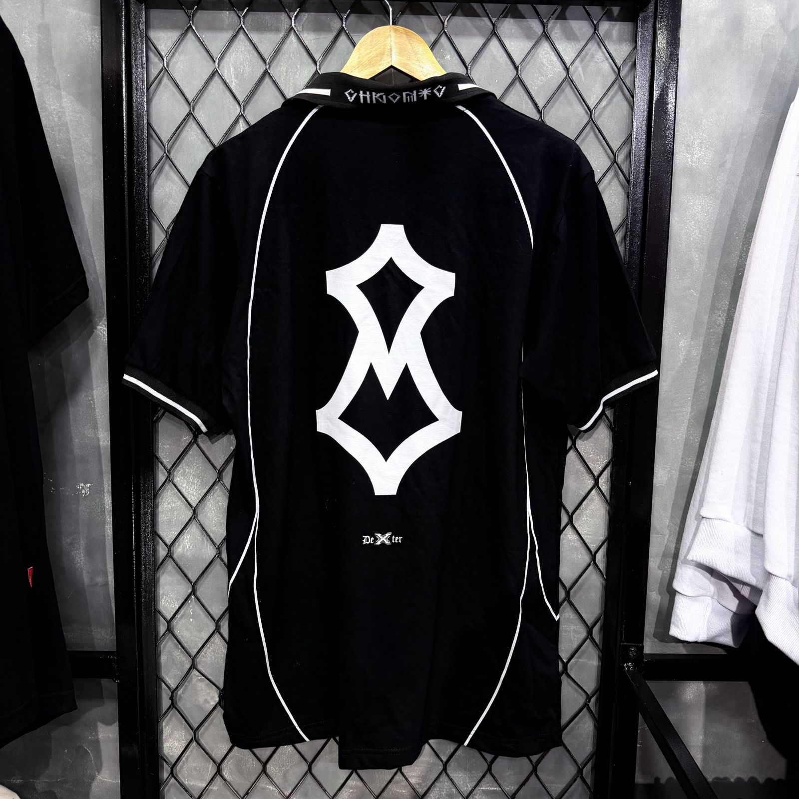 CAMISETA CHRONIC