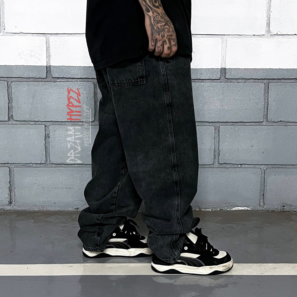 Calça Balão Jeans Marmorizada Black