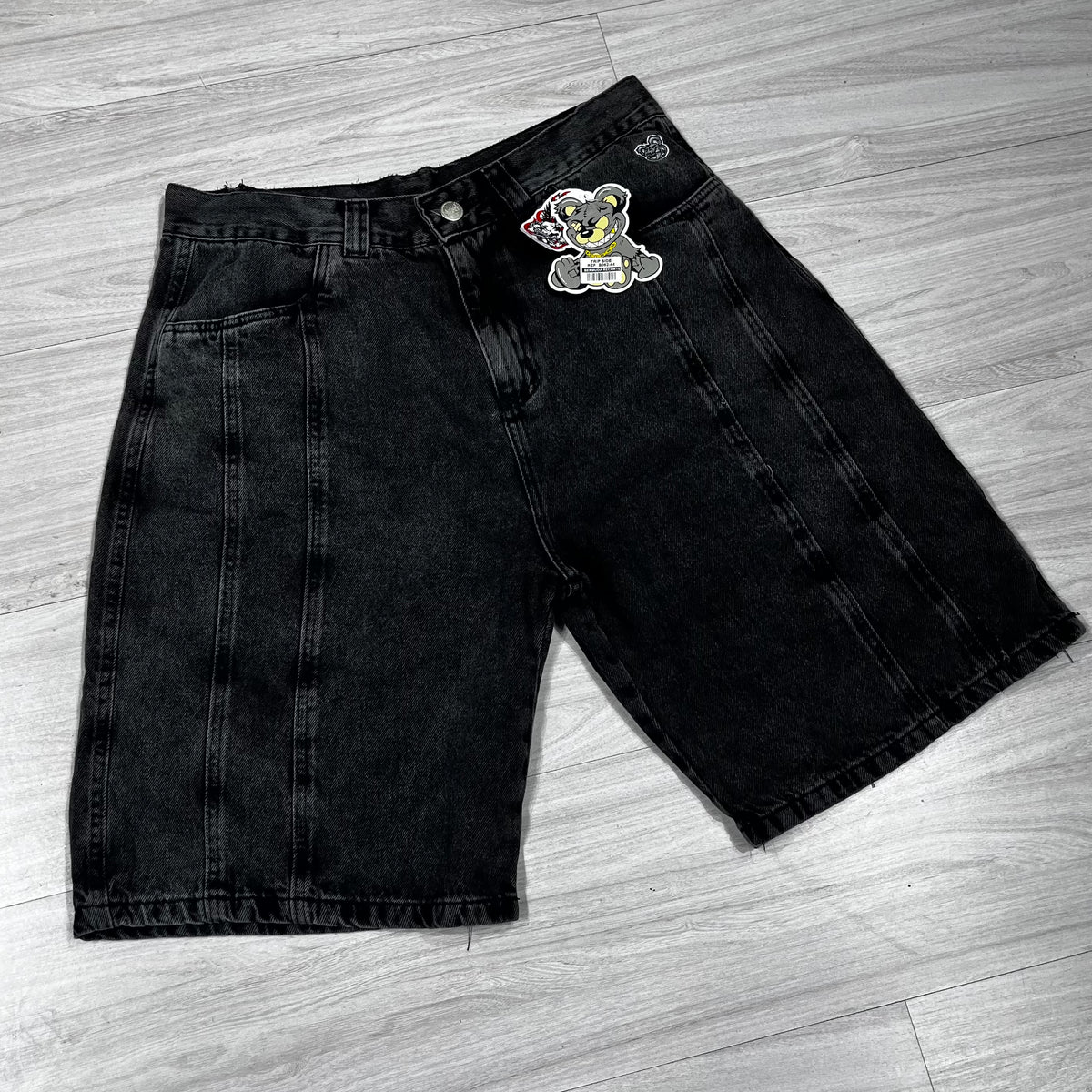 Bermuda Jeans Trip Side