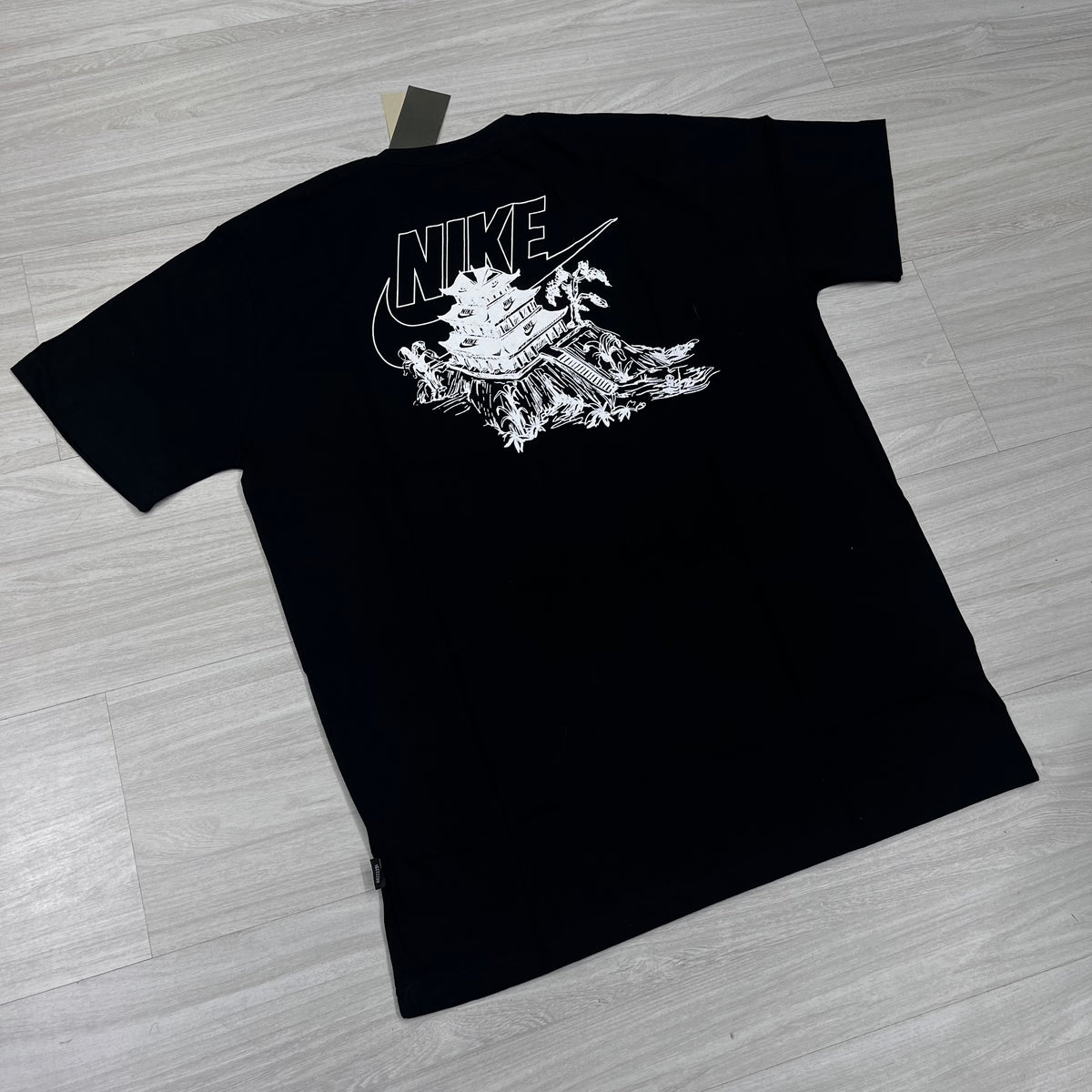CAMISETA STREETWEAR NKT
