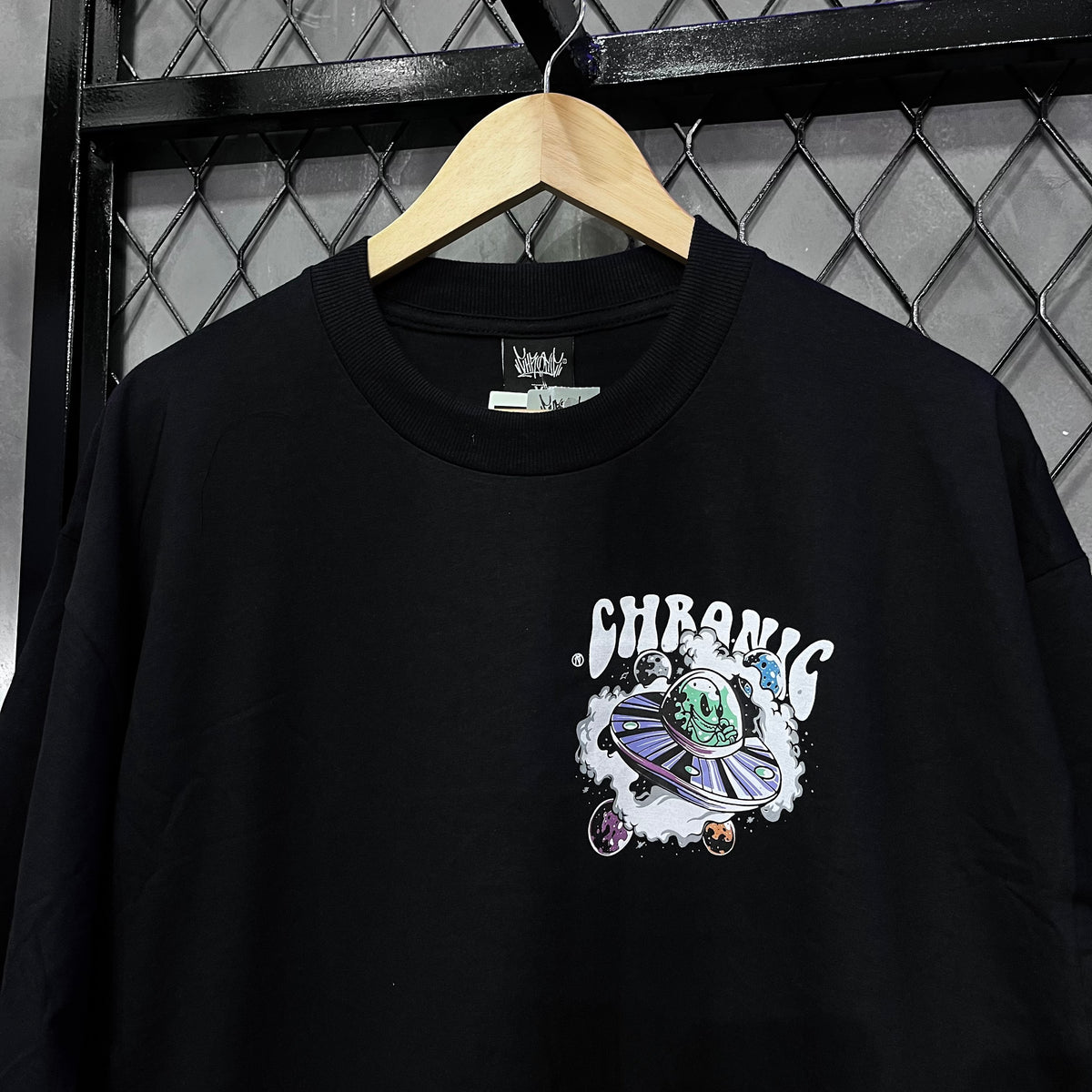 CAMISETA CHRONIC
