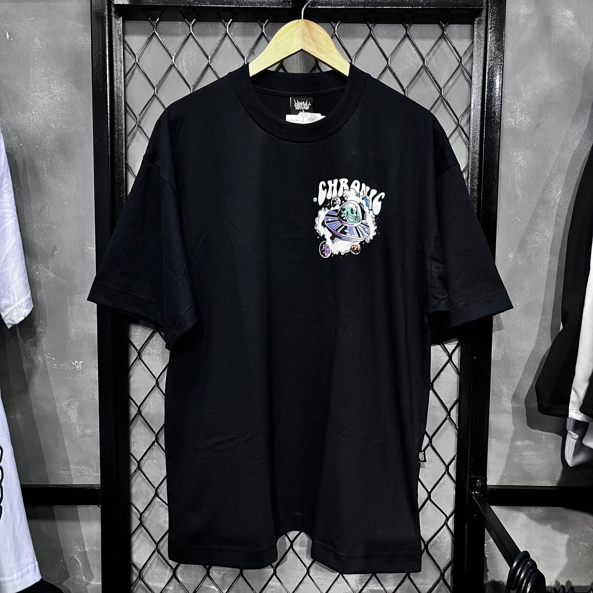 CAMISETA CHRONIC