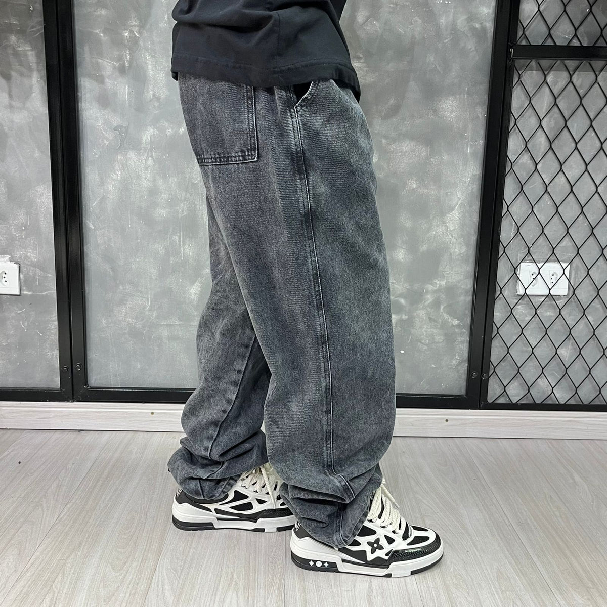 Calça Balão Jeans Marmorizada Black