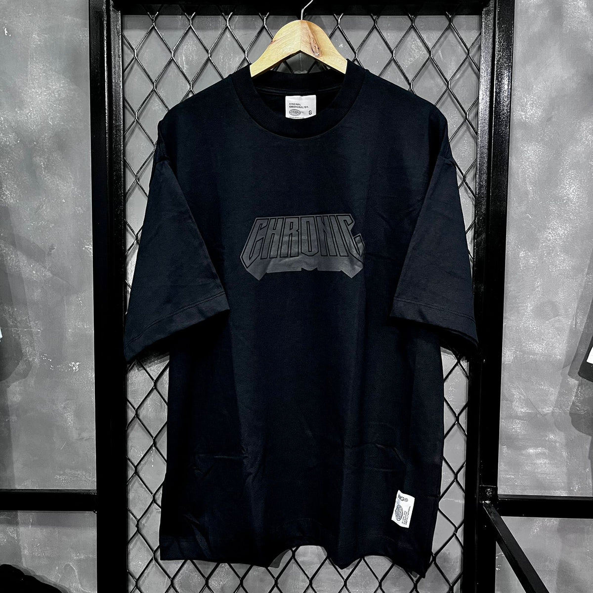 CAMISETA CHRONIC