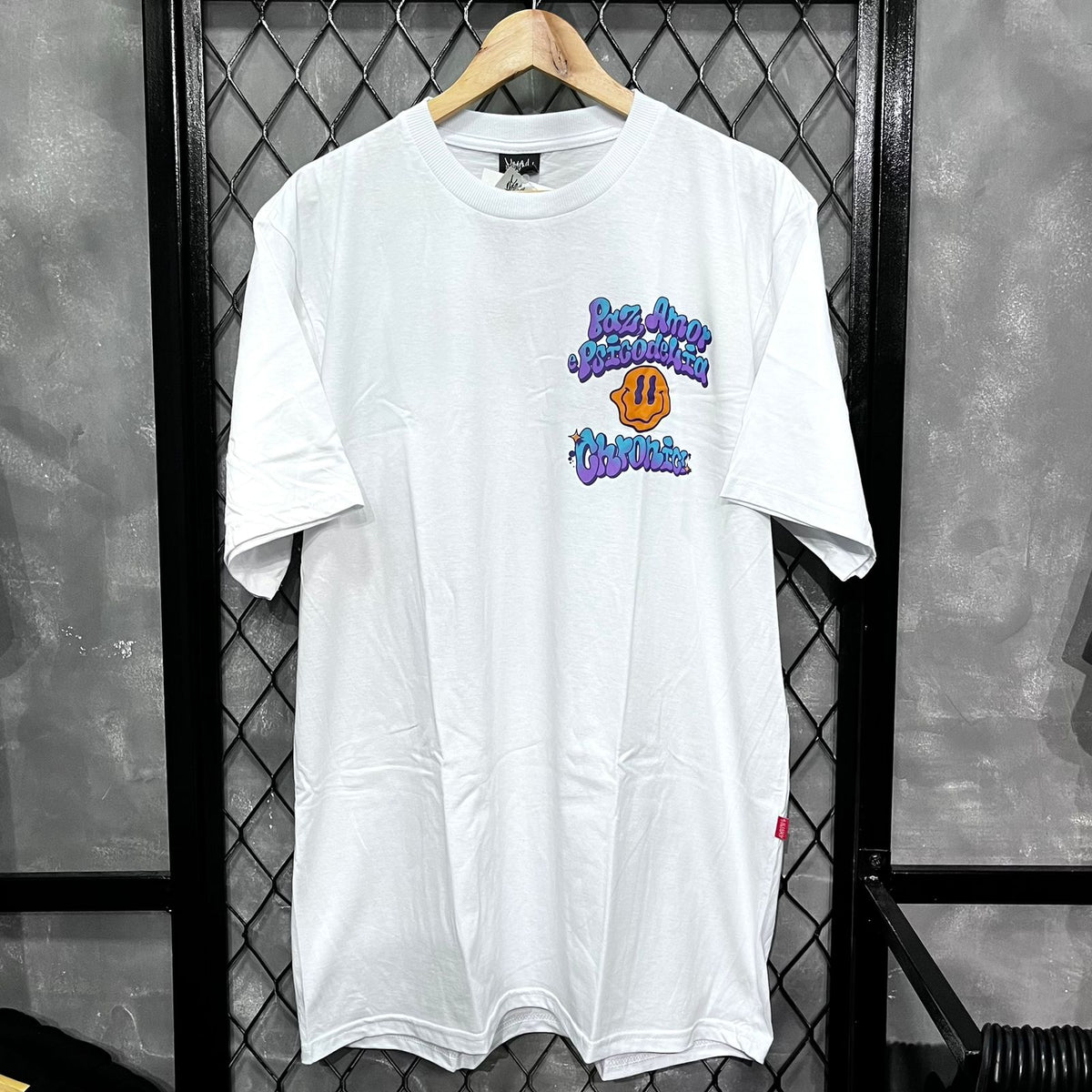 CAMISETA CHRONIC